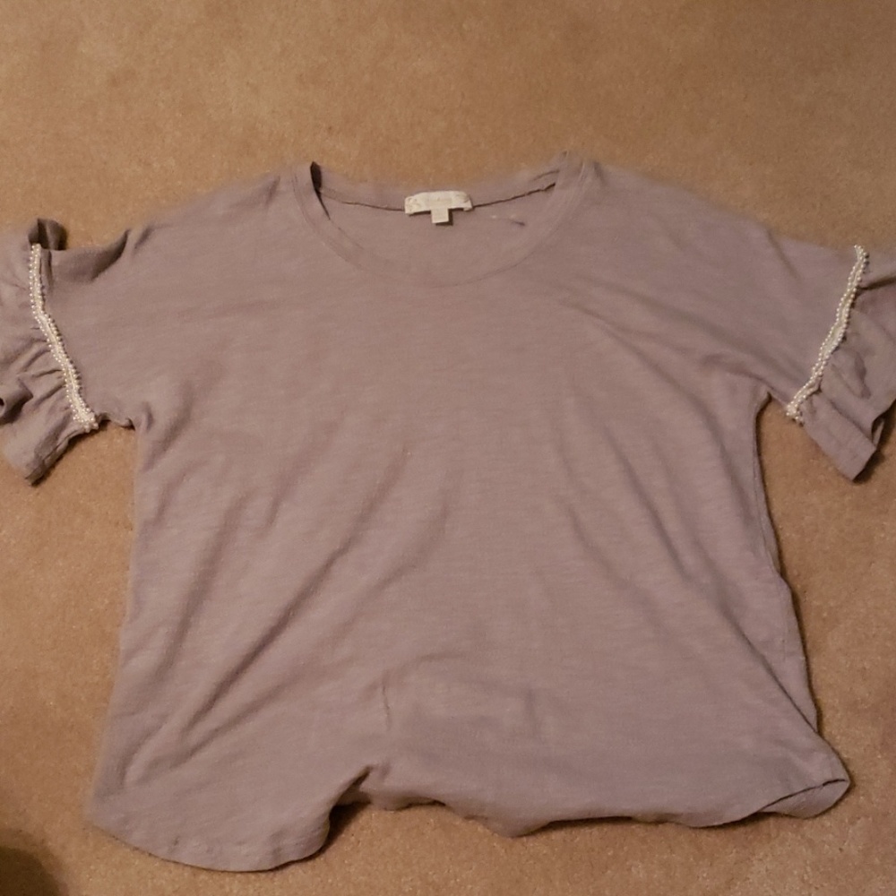 Casual shirt/tee